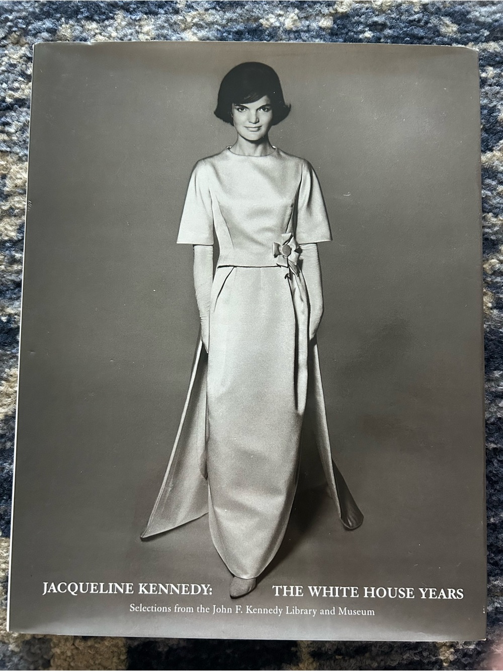 Jacqueline Kennedy : The White House Years Coffee Table Book Excellent Condition